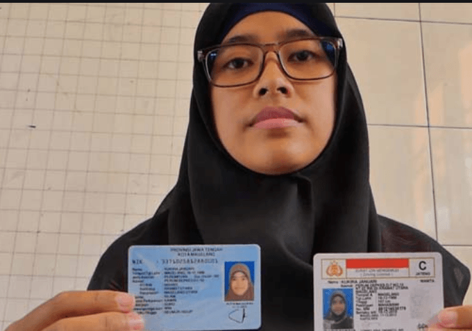 EH TERNYATA : Nama Ibu Guru Cantik Asal Magelang ini pernah jadi perbincangan