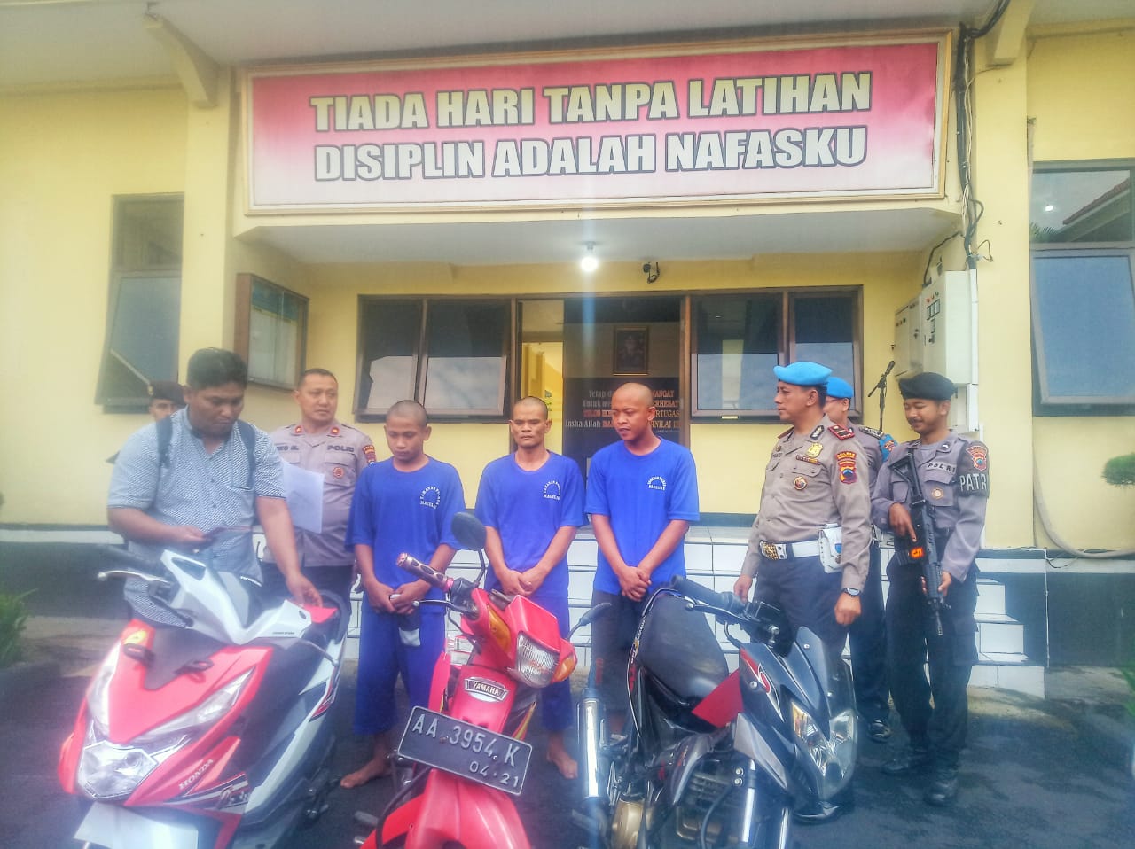 NEWS; Tiga pelaku pencurian sepeda motor di Dukun diamankan Polisi (23/1/2020)-(Foto: bsn)