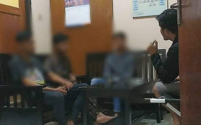 NEWS: Tiga pelajar diamankan polisi karena aksi bullynya kepada seorang siswi di Purworejo (13/2/2020)-(Foto: Istimewa)