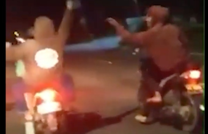 NEWS: Aksi gangster ayam Temanggung yang viral membawa senjata tajam (SS Video)