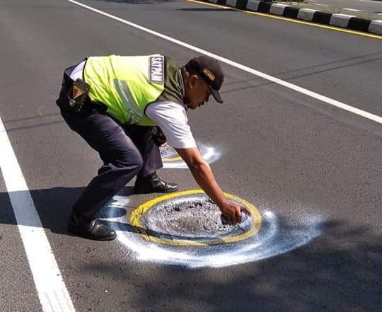 Respons Cepat Ganjar Atasi Jalan Berlubang di Magelang via Twitter