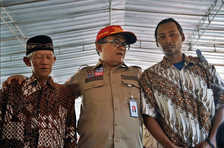 NEWS: Para penyelamat tragedi pelajar hanyut SMP N 1 Turi dapat penghargaan dari Kemensos (21/2/2020)-(Foto: Istimewa)