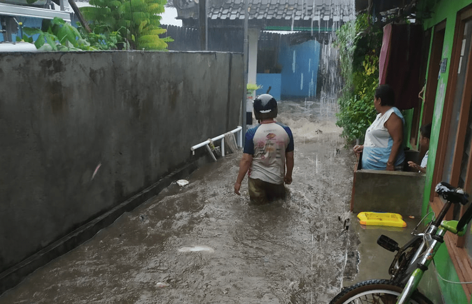 BREAKING NEWS : Sungai Meluap, Rumah Warga di Jogja Terendam