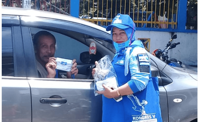 Partai Demokrat Kabupaten Magelang Bagikan Ribuan Masker Gratis