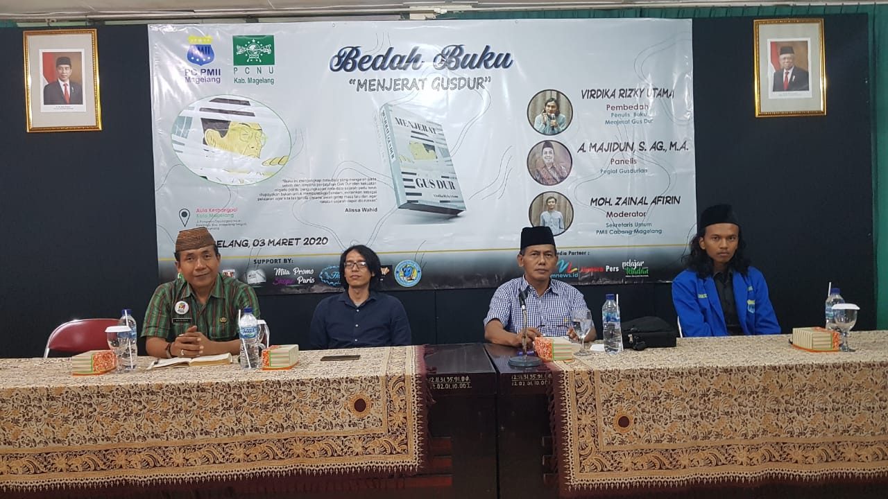 NEWS: Bedah Bukun Menjerat Gus Dur digelar oleh PMII Kota Magelang dan Pengurus Cabang Nahdlatul Ulama Kabupaten Magelang (3/3/2020)-(Foto: Istimewa)
