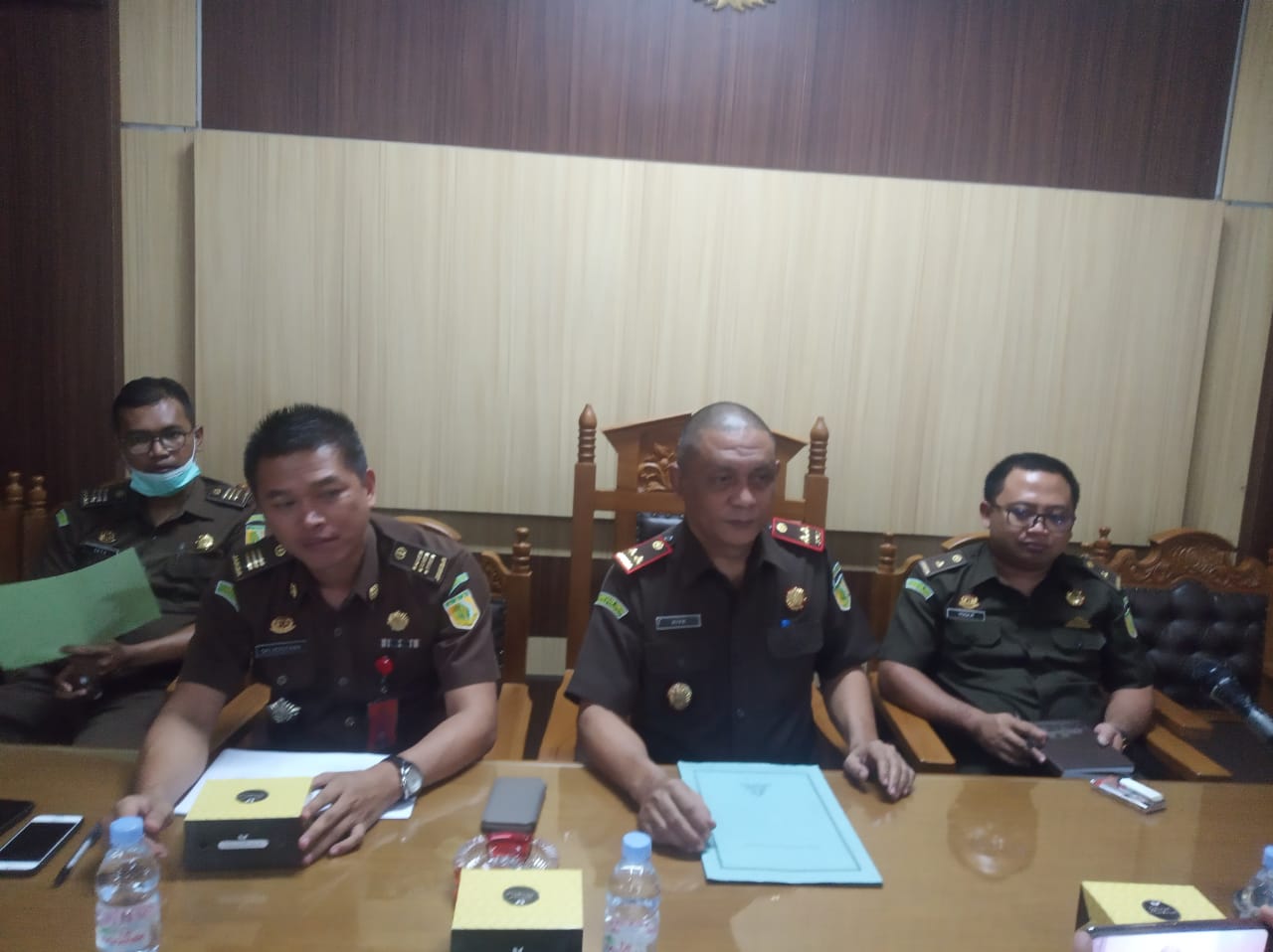 NEWS: Pers rils Kejaksaan Negeri Kabupaten Magelang terkait kasus korupsi di Magelang (17/3/2020)-(Foto: bsn)