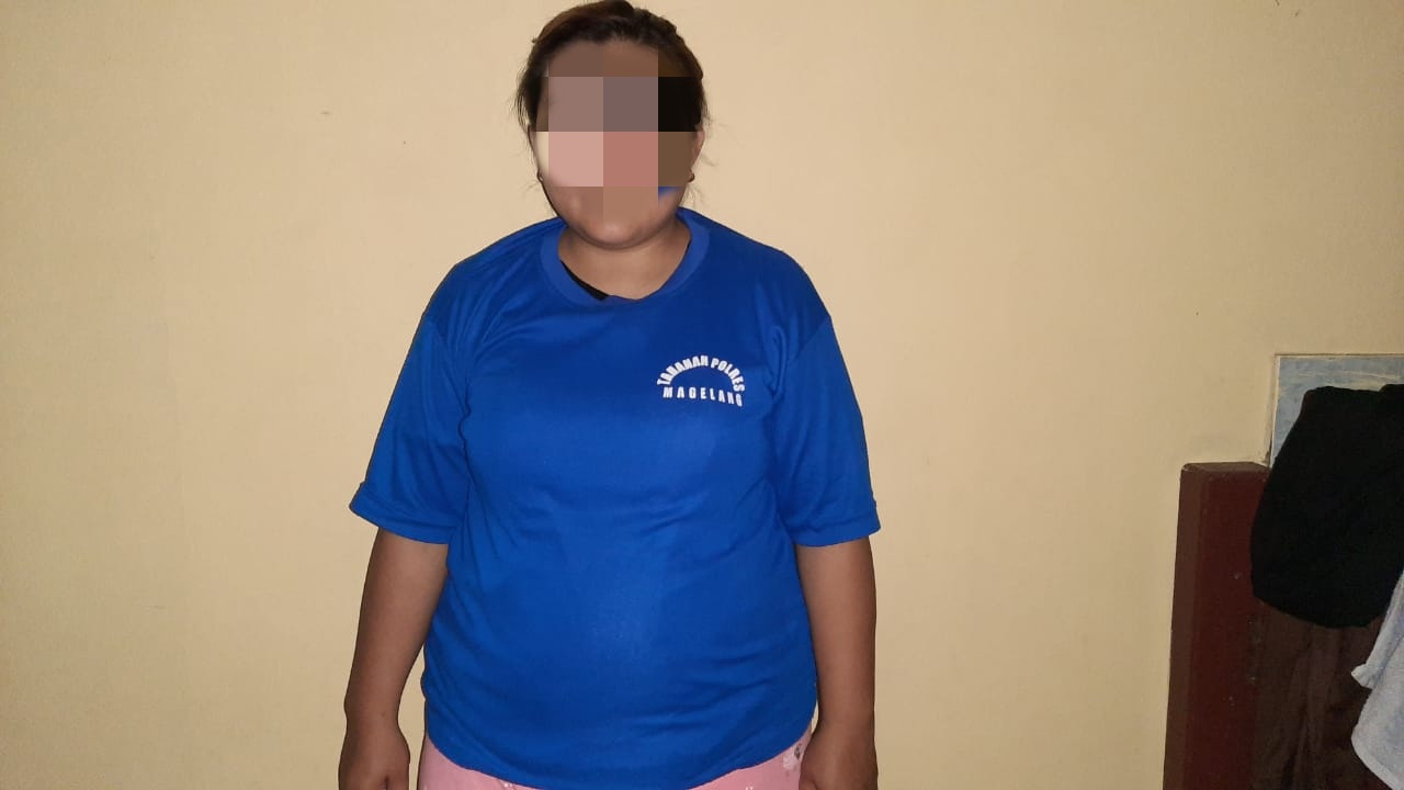 NEWS: Pembantu rumah tangga yang nekat mencuri dirumah majikan tempat bekerjanya (23/3/2020)--(Foto-Istimewa)