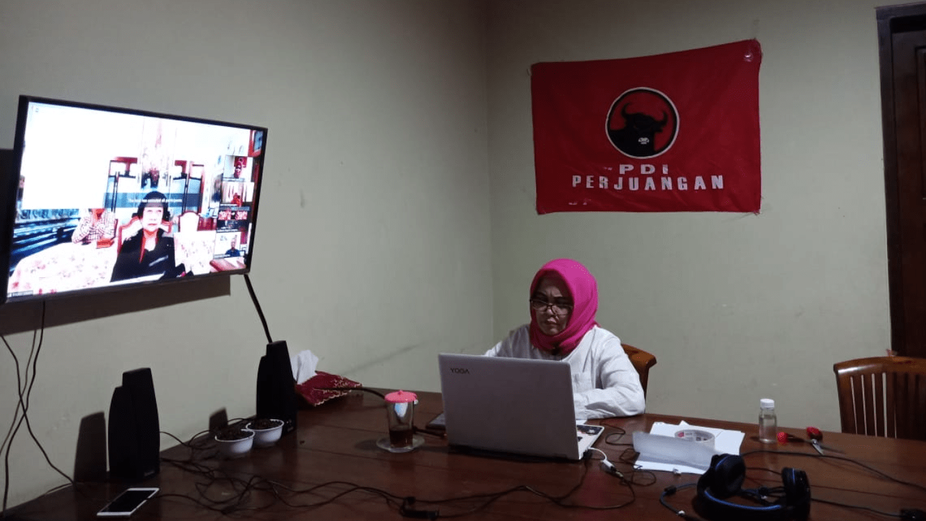 Lewat Telekonferensi Wawali Magelang Terima Perintah Megawati  Untuk Penanganan Covid-19