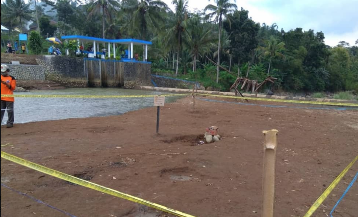 Semburan Gas dan Api di Salaman Disebabkan Sampah Sejak Zaman Belanda