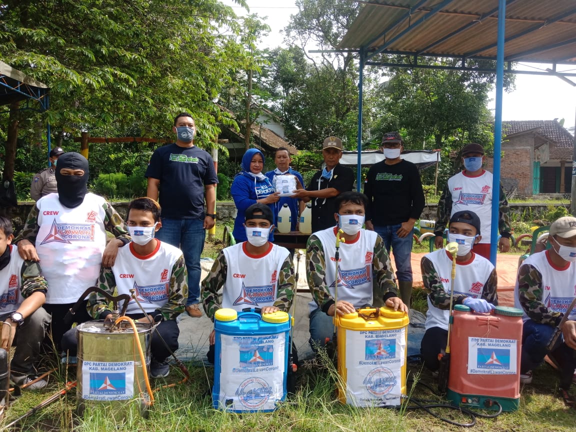 NEWS: Kader Partai Demokrat Magelang terus bergerak bantu upaya pencegahan penyebaran virus corona (2/4/2020)-(Foto: Istimewa)