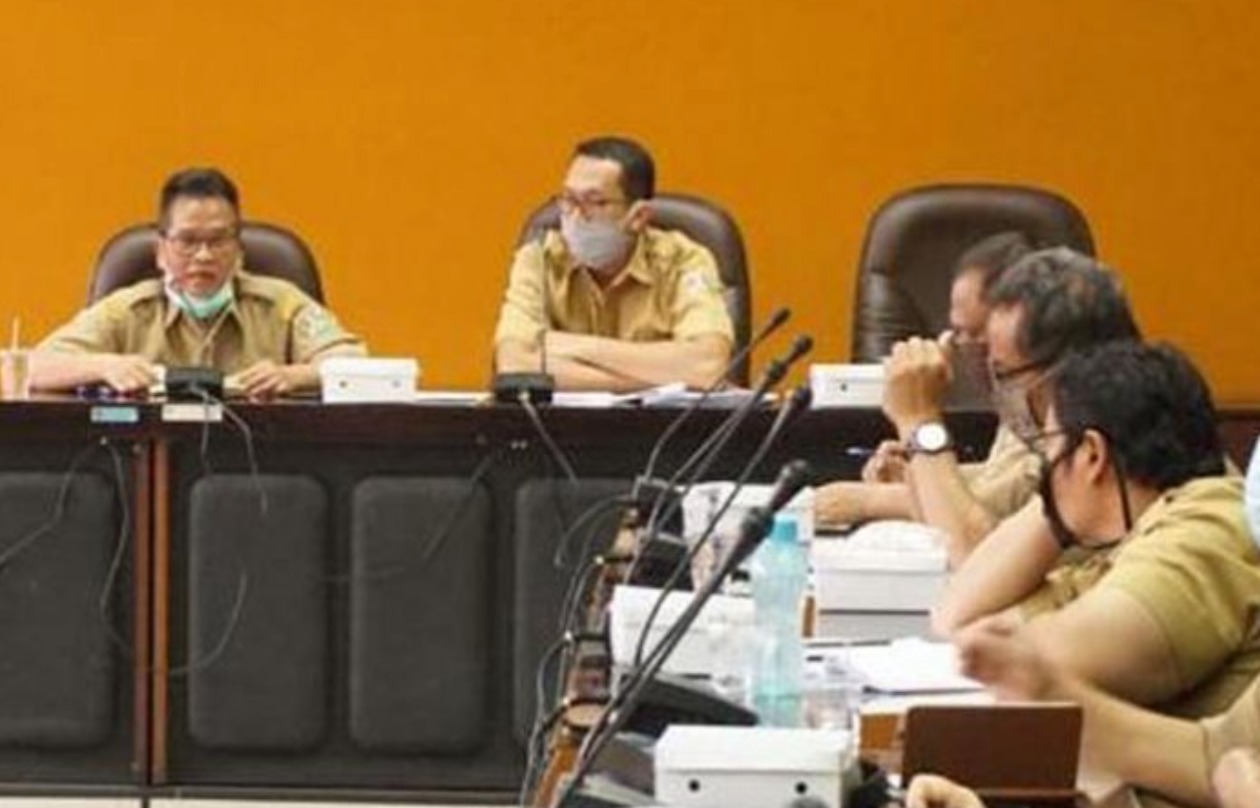 ILUSTRASI : Sekda Kota Magelang dalam rapat koordinasi percepatan penanganan Covid-19