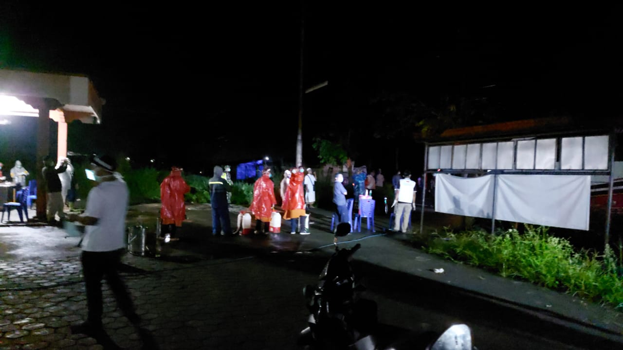 Fotone screning warga Magelang usai pulang dari Gowa di Krincing Secang