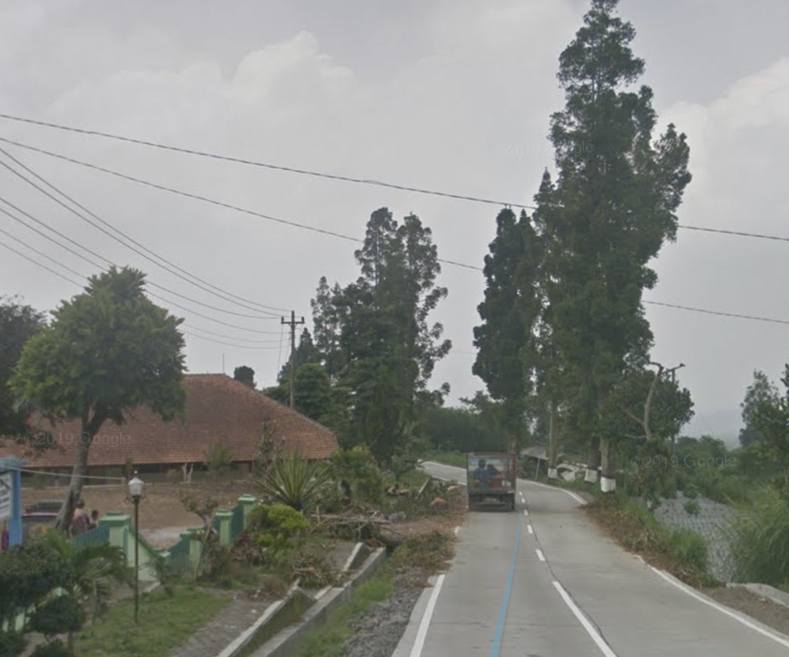 Begal Bersajam di Ketep Sawangan Ditabrak Calon Korbannya