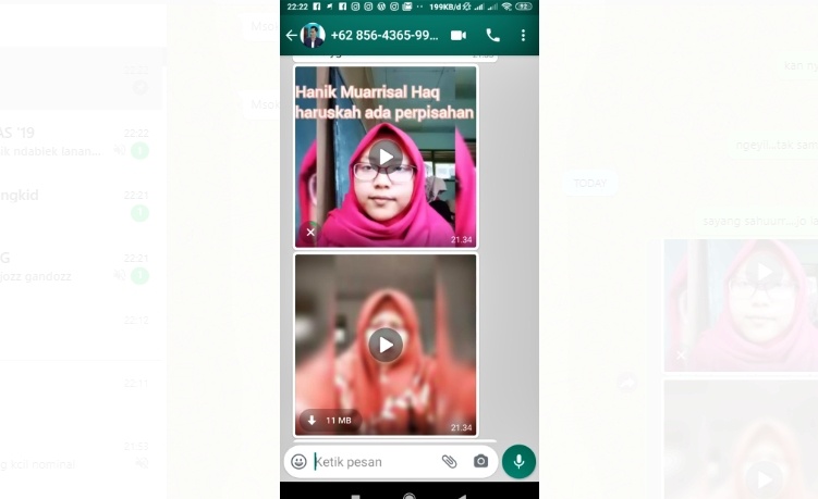 Santri Pondok Pesantren Al-Falah - Assholihaat di Sampangan Kaliangkrik ikuti lomba puisi melalui video (27/4/2020)
