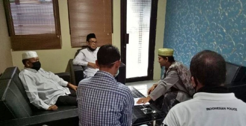 NEWS: Proses mediasi pemuda mengaku Imam Mahdi dengan MUI dan Polisi (18/4/2020-(Foto: Istimewa)