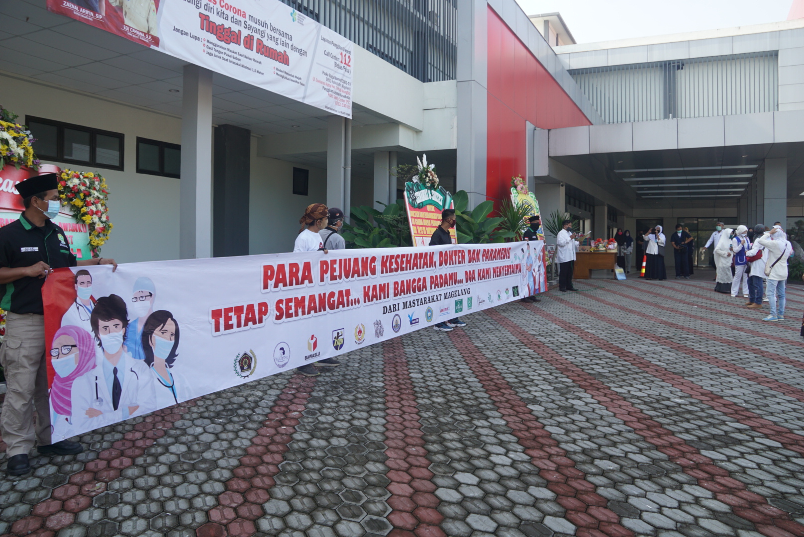NEWS: Bentuk dukungan kepada tenaga medis di Kabupaten Magelang dari elemen masyrarakat (8/5/2020)-(Foto: Istimewa)