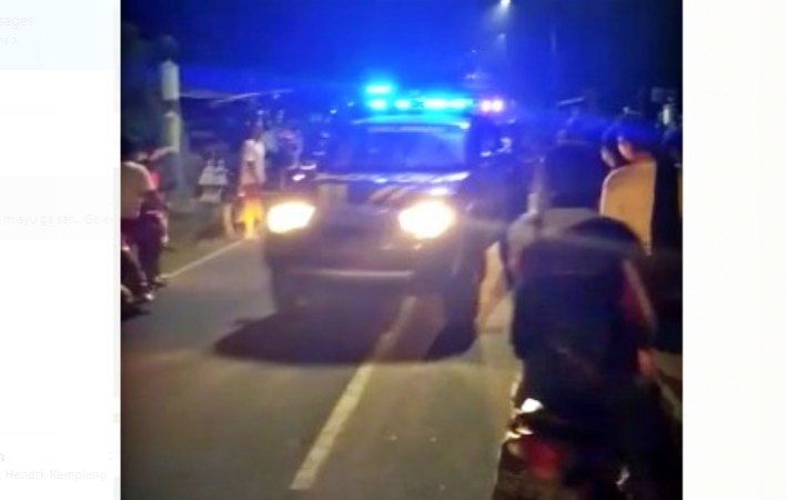 Mobil Polsek Salaman saat evakuasi orang dengan gangguan jiwa di Salaman (7/5/2020)