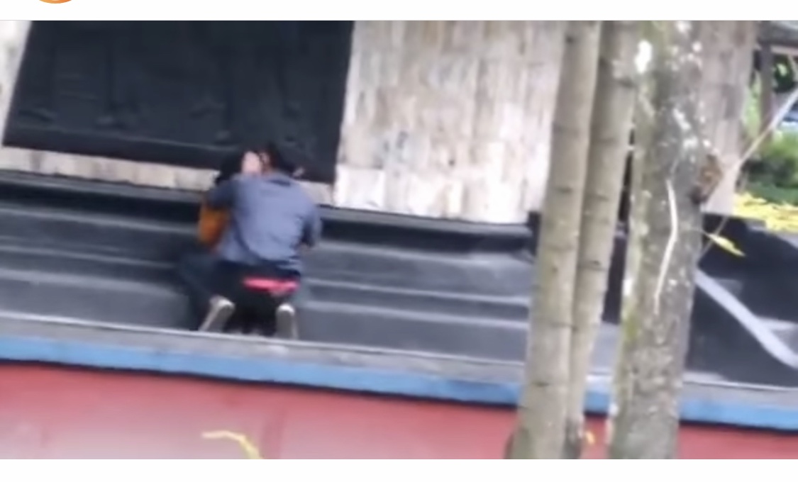 Viral…Video Remaja Pria Nyosor Cewek di Kawasan Bambu Runcing Muntilan