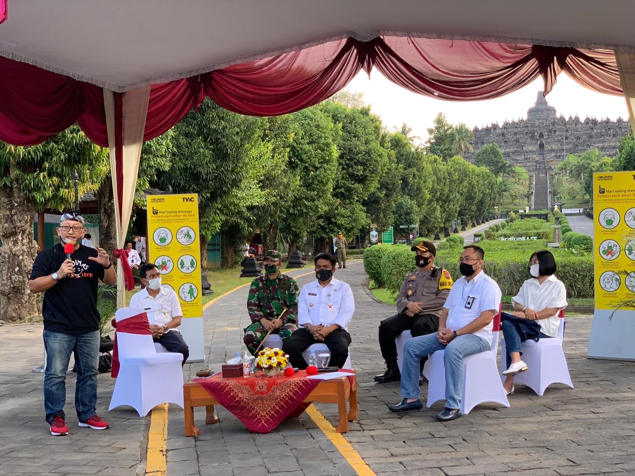 Besok, Candi Borobudur Mulai Dibuka