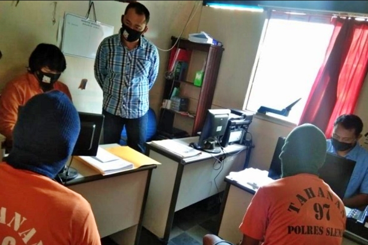 Dua pemuda mabuk aniaya warga Magelang di Sleman diamankan Polisi (18/6/2020)-(Foto: Istimewa)