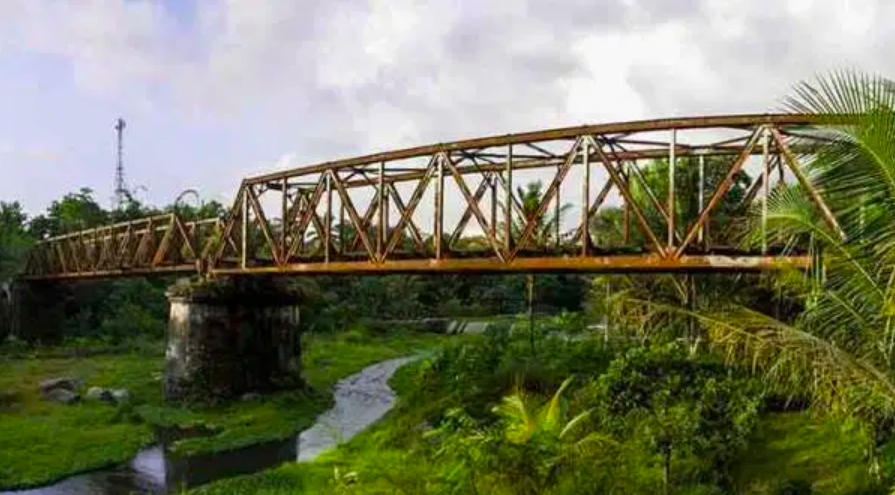 Jembatan Kali Krasak (Foto: Bramantiyo Marjuki)