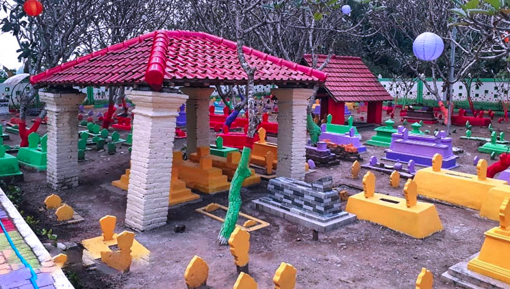 COLORFULL: Kuburan yang semula dikenal seram disulap oleh warga menjadi bersih, ceria dan indah. (Foto: internet)