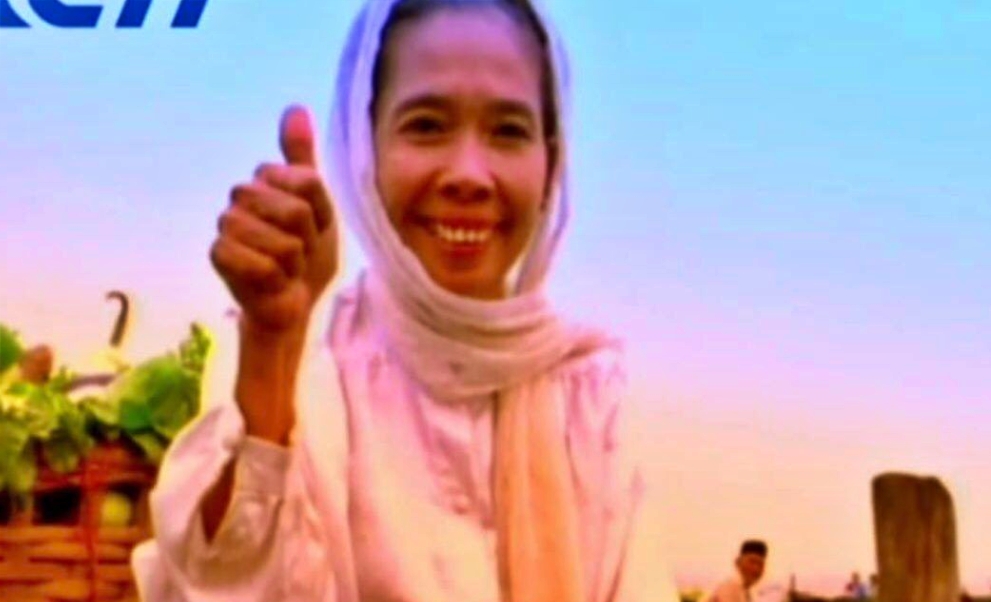 Tampilan pemeran iklan disalah satu stasiuan televisi era 90-an_foto internet_