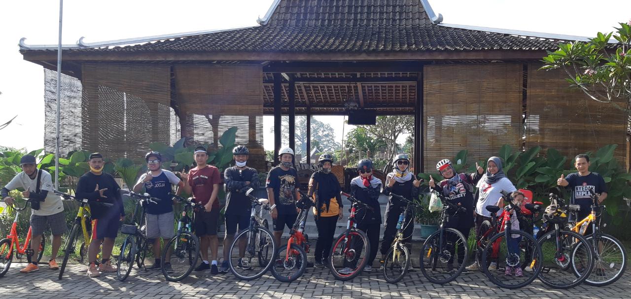 Ogoy Family cycling club saat gowes bersama