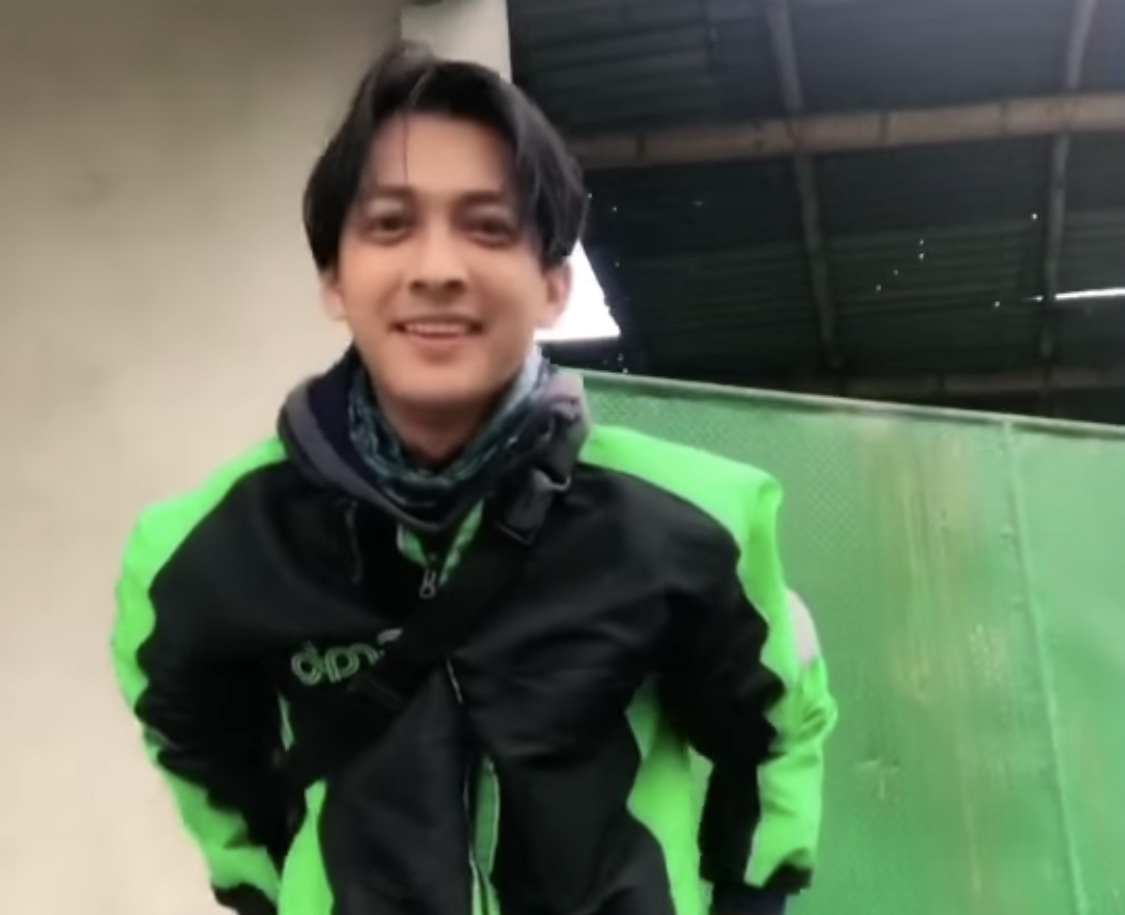 Duh…Akun Instagram Ojol Ganteng Asal Magelang Diretas