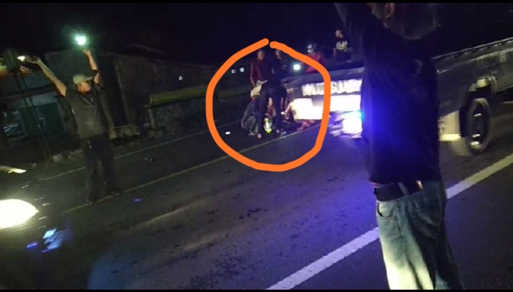 NEWS: Kecelakaan di Jalan Semarang-Magelang Daerah Secang, satu orang meninggal dunia (8/6/2020)-(Foto: SS: Video)