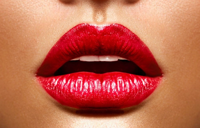 Bibir Seksi tanpa harus operasi dan suntik