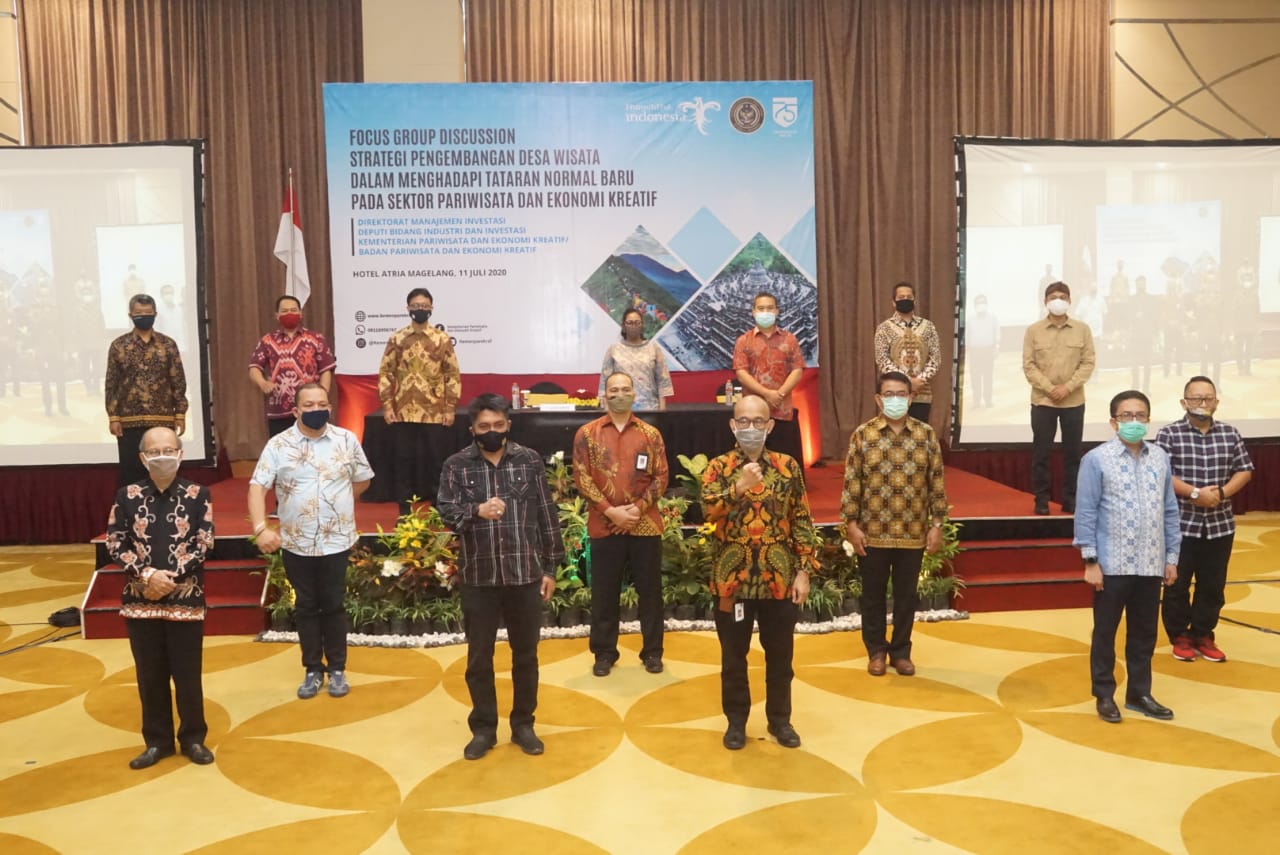 Bupati Magelang beserta jajaran saat adakan FGD terkait wisata dan ijinnya (11/7/2020)-(Foto: Istimewa)