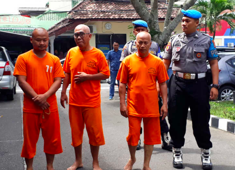 Tiga terdakwa kasus insiden susur sungai saat kegiatan Pramuka di SMPN1 Turi Sleman. (Foto: internet)