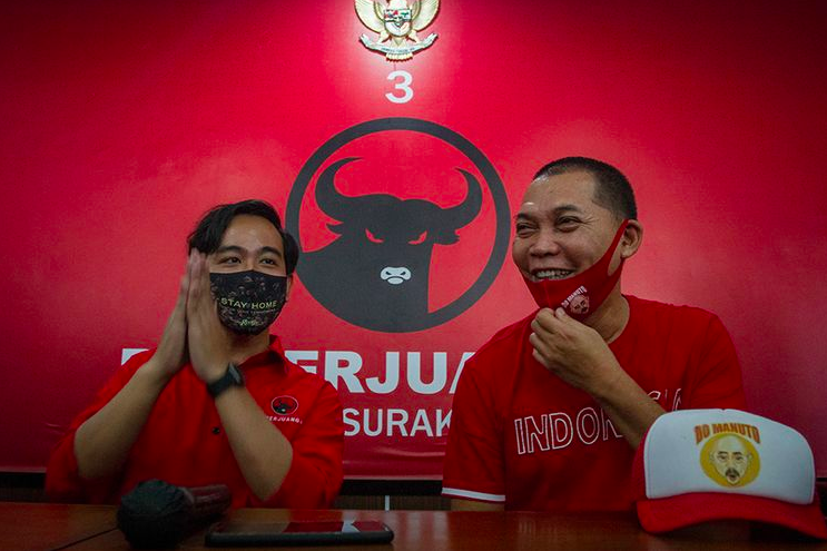 BANTENG: Pasangan Calon Walikota dan Wakil Walikota Solo dari PDI Perjuangan, Gibran Rakabuming Raka-Teguh Prakosa. (sumber: internet)