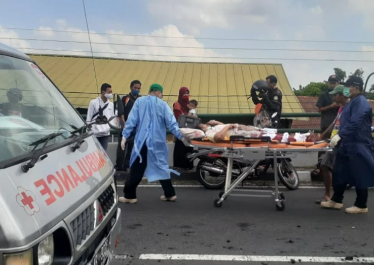 Sepeda Motor Tabrak Mobil Pengangkut Uang di Jogja, Satu Orang Tewas