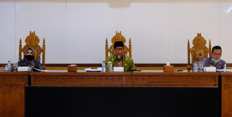 Rapat Koordinasi Pengendalian Operasional Kegiatan (Rakorpok) di Ruang Adipura Kencana kompleks kantor Walikota Magelang, Rabu (15/7/2020)