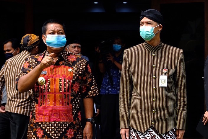 Gubernur Jawa Tengah dan Walikota Magelang