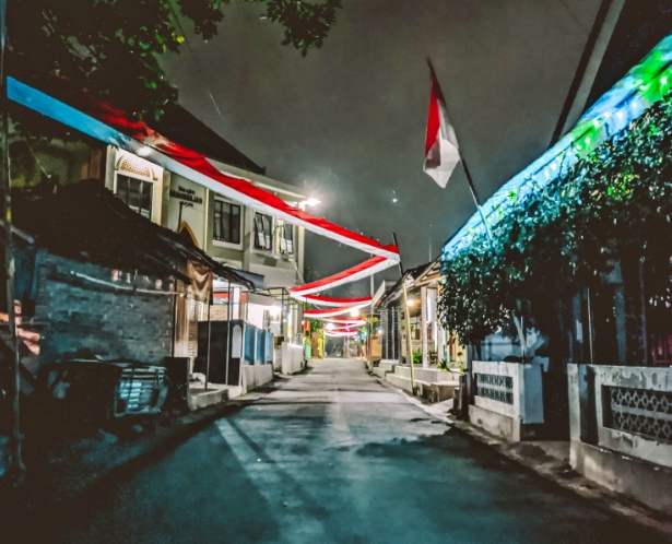 Bendera Terpanjang di Mungkid Magelang