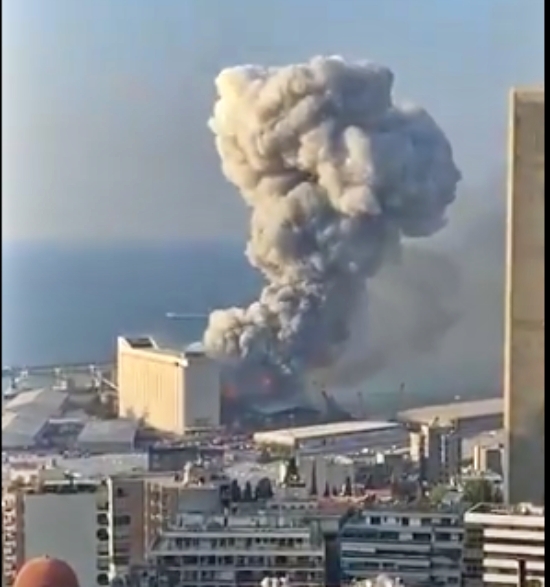 Ledakan dahsyat di Lebanon (4/8/2020)-(Foto: SS Video)