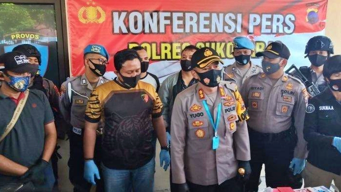 Rils Pers Pelaku pembunuhan satu keluarga ditangkap (22/8/2020)