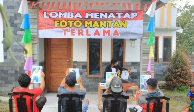 UNIK!!! Lomba HUT Kemerdekaan RI di Kaliangkrik Magelang, Menatap Foto Mantan