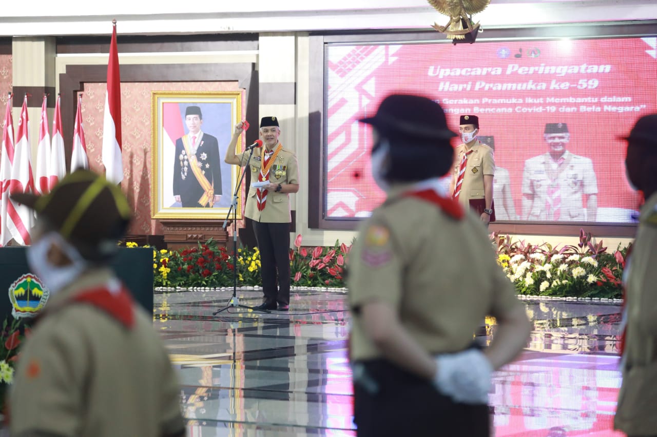 Pimpin Upacara Hari Pramuka-59 Tingkat Provinsi Jateng, Ini Pesan Ganjar