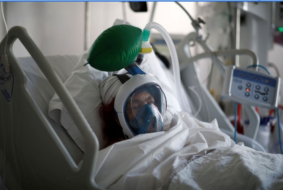 pasien positif covid saat mendapatkan perawatn intensif