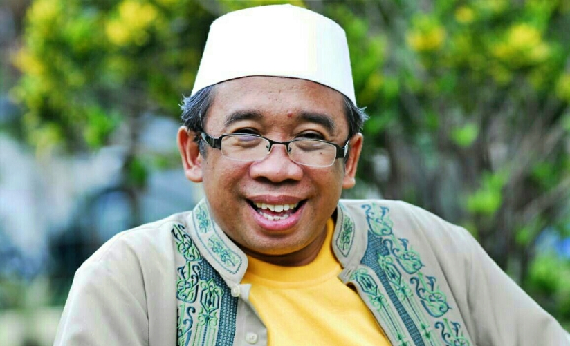 pelawak qomar ditahan di penjara