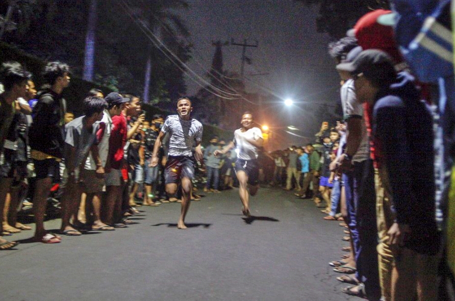 Balap Lari di jalan raya viral di berbagai daerah