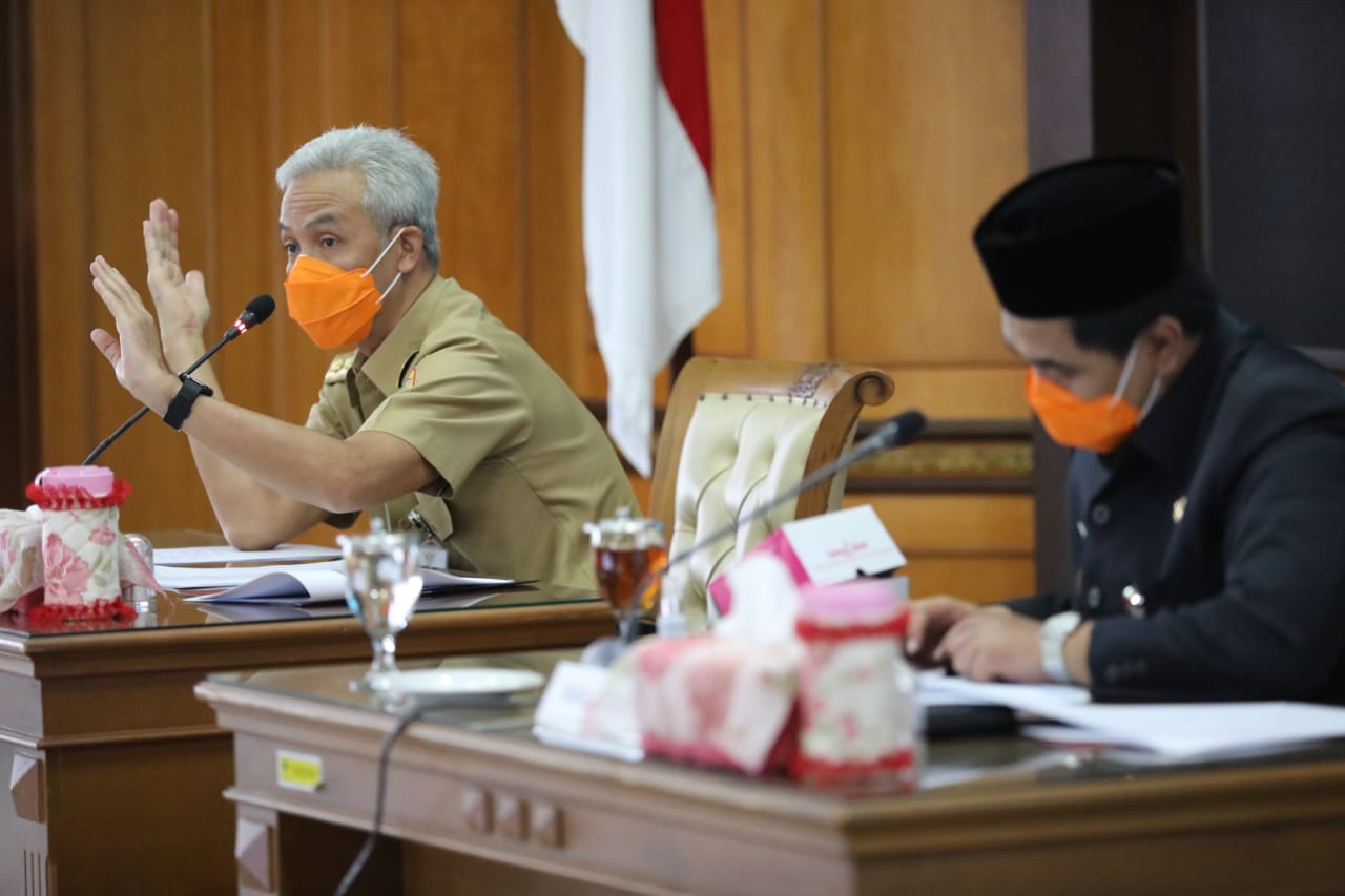 Kejar Target Tes PCR Covid 5000 Perhari, Ganjar Akan Gandeng Pihak Swasta