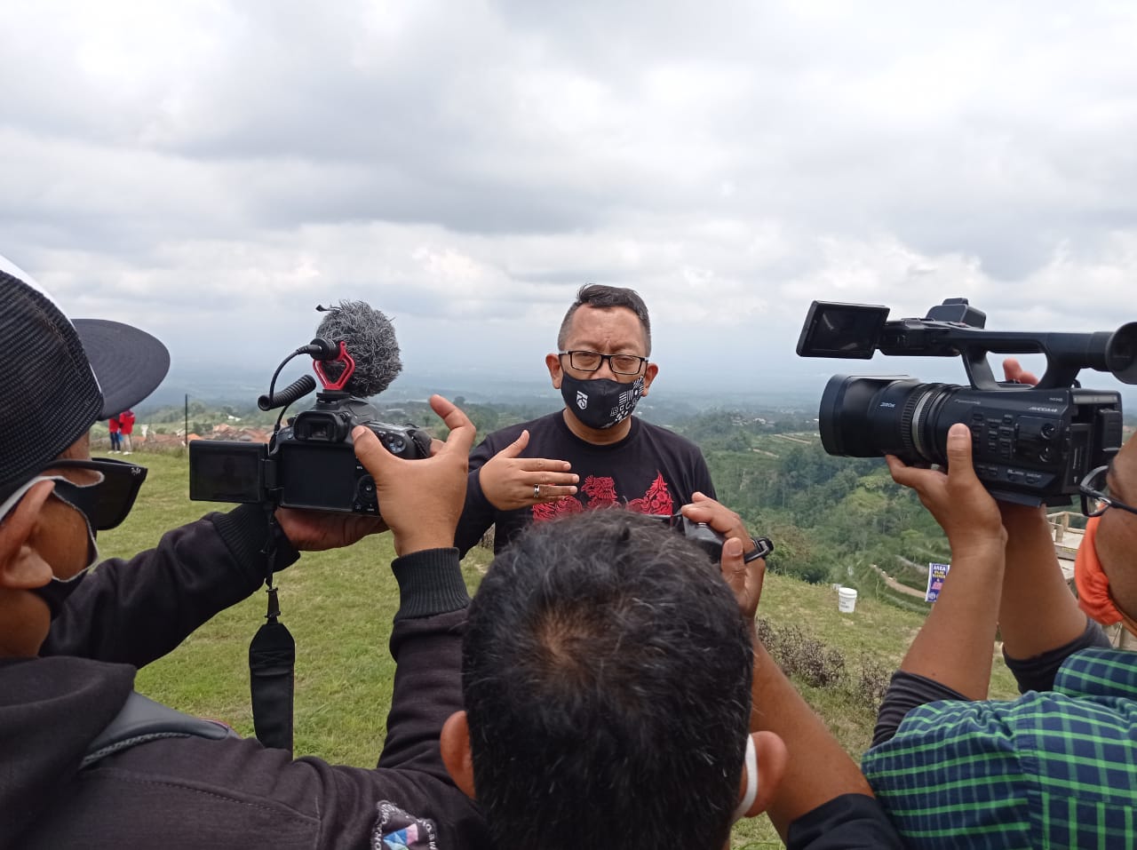 Kadisporapar Jateng Tegaskan Wisata Air Belum Boleh Buka (29/9/2020)-(Foto: bsn)