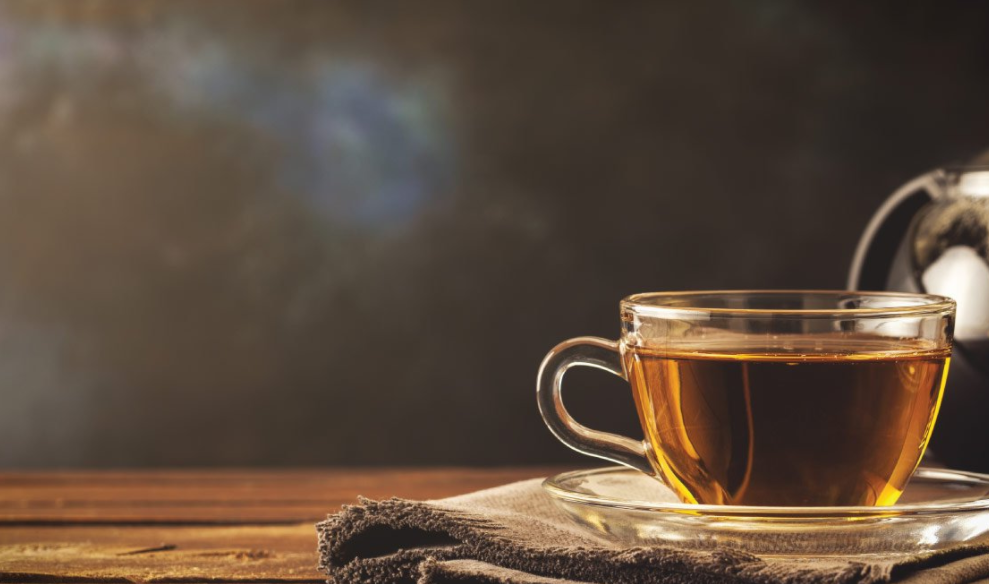 Waspadai Bahaya Minum Teh Ketika Perut Kosong