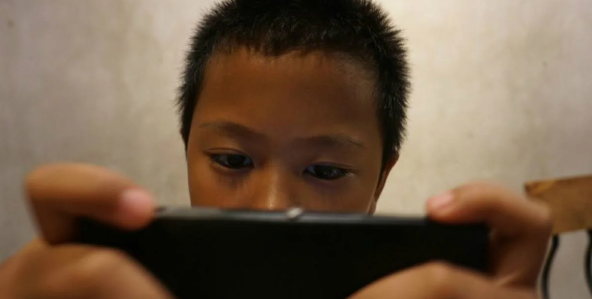 Selain Belajar, Kemendikbud Bolehkan Bantuan Kuota Internet Untuk Game Online