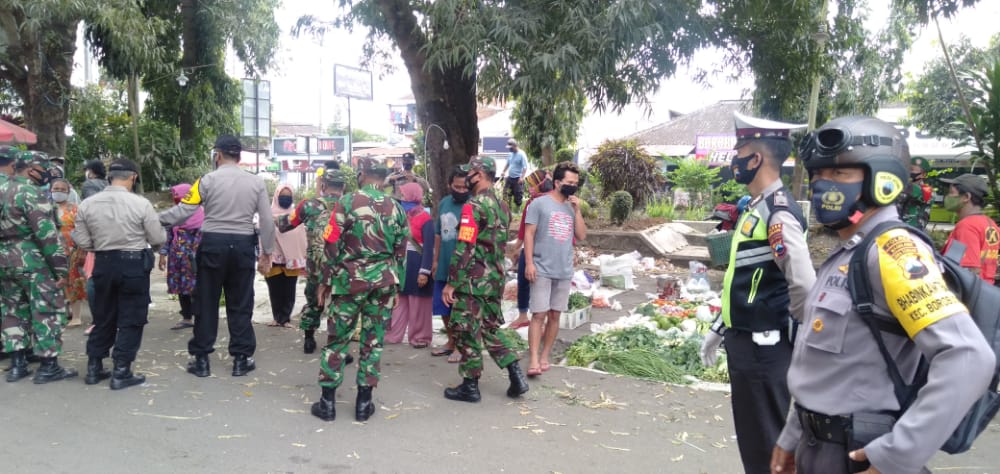 Sejumlah Warga di Magelang Melarikan Diri Saat Hendak Dibagikan Masker